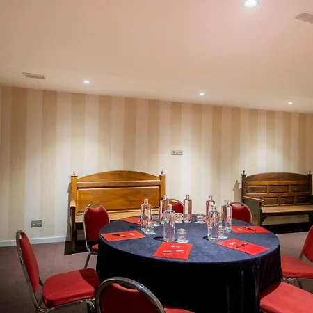 エグゼ カサ デ ロス リナヘス ホテル 3*