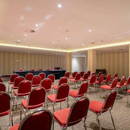 埃克卡萨德洛斯丽娜杰酒店 酒店 3*