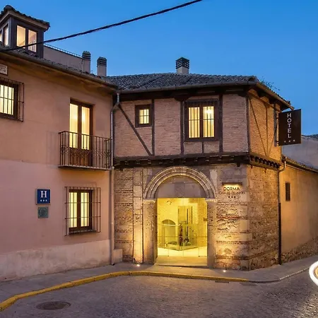 Dorma Casa De Linajes מלון 3*