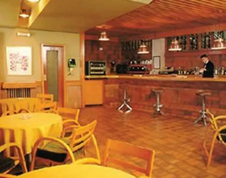 Exe Casa De Linajes 3*