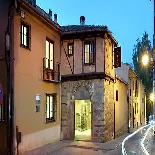 Dorma Casa De Linajes 3* סגוביה
