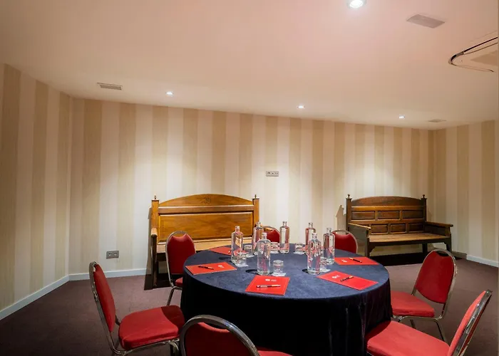 Exe Casa De Linajes Hotel 3*